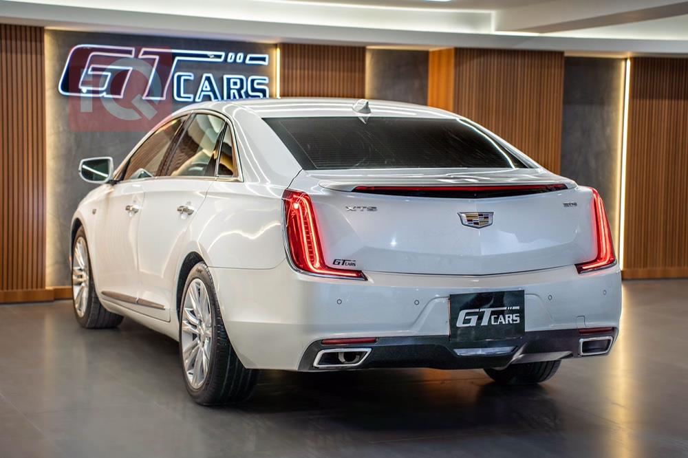 كاديلاك XTS